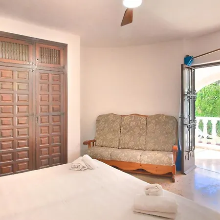 Don Quijote Am 6 P By Carlosferien Villa Dénia